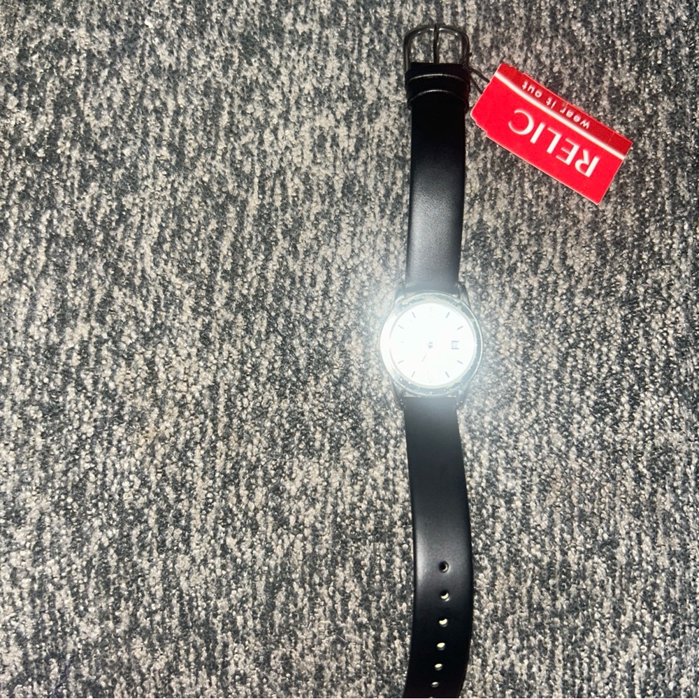 Relic by Fossil Date Ladies Watch PR-6084 Silver Tone‎ BlackNEEDS Battery NWT